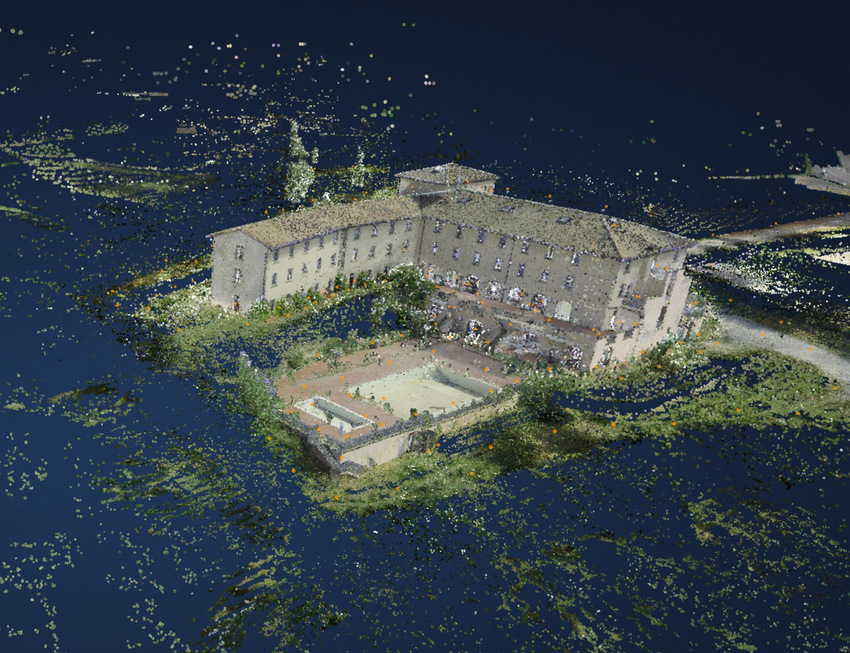 Point-cloud survey of the existing hotel, its courtyard and pool, drawn as coloured points against a dark background